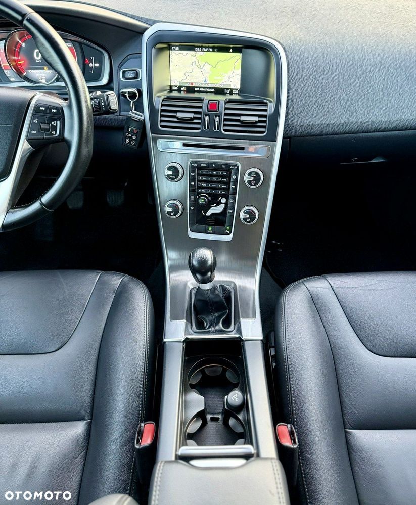 Volvo XC 60 D3 Summum - 19