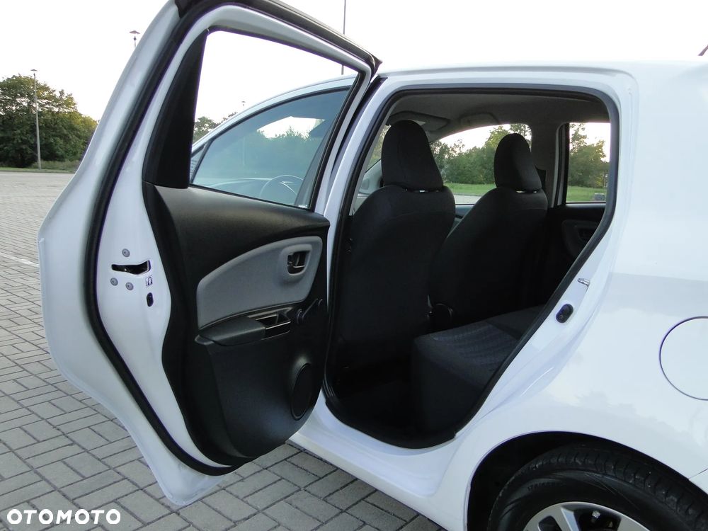 Toyota Yaris 1.33 VVT-i Edition-S - 17
