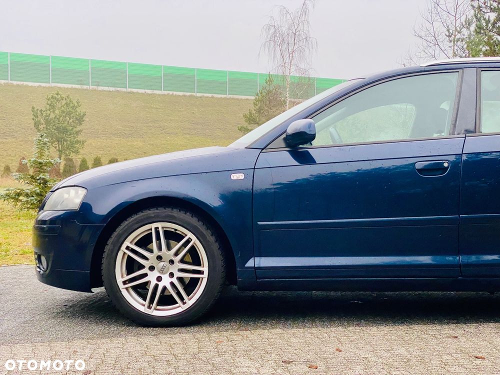 Audi A3 Sportback 2.0 FSI Ambiente - 30