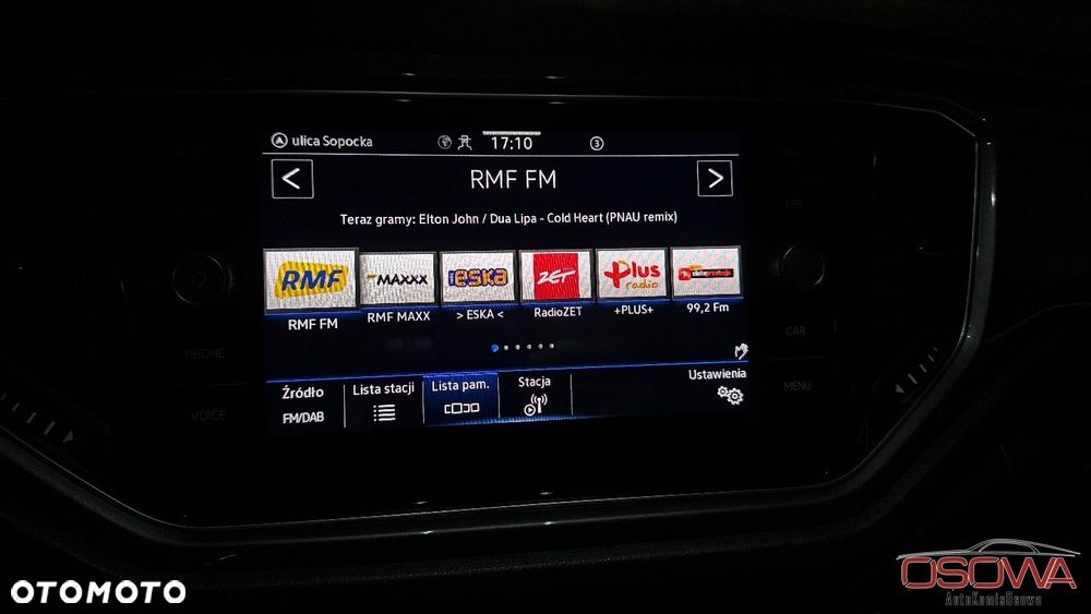 Volkswagen T-Roc - 18