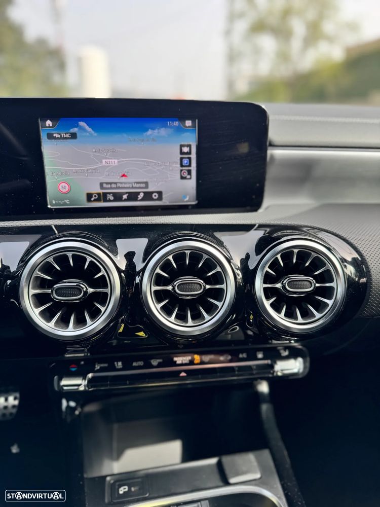 Mercedes-Benz A 250 e AMG Line - 19