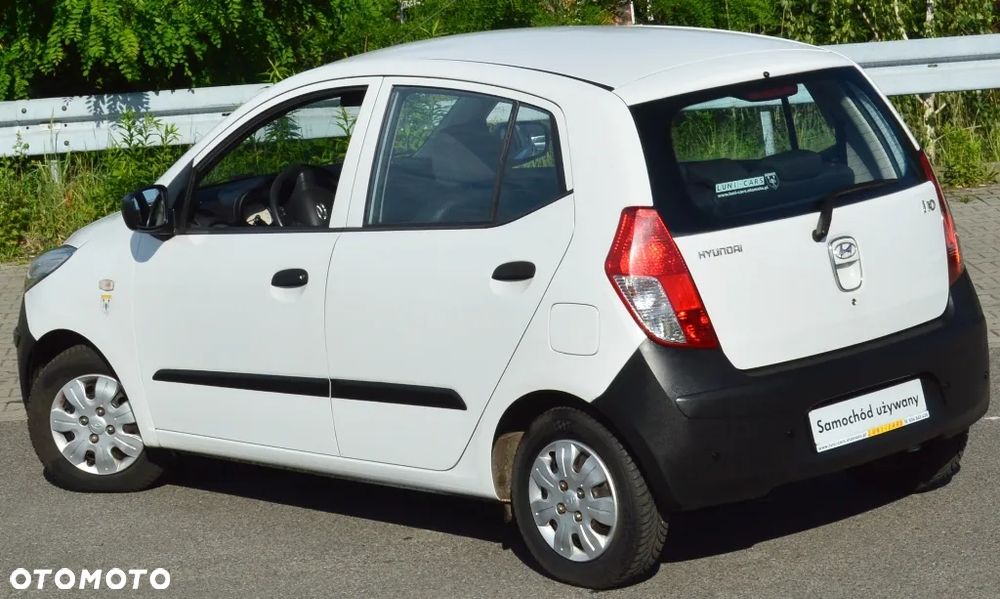 Hyundai i10 - 16
