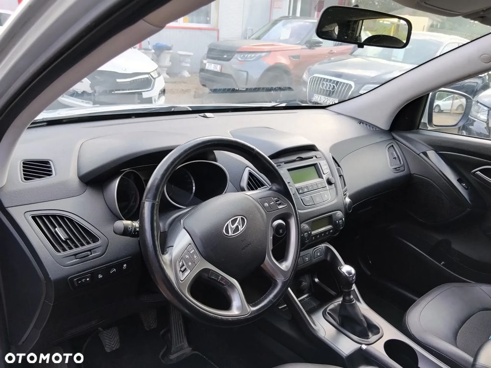 Hyundai ix35 1.7 CRDi Premium 2WD - 13