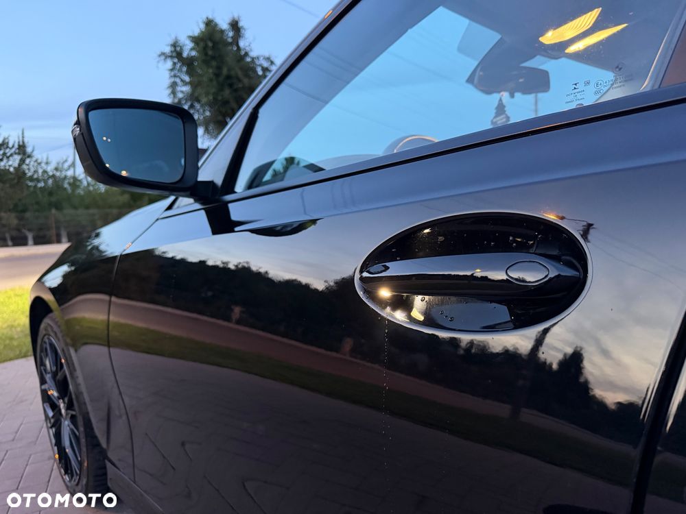 BMW Seria 3 320i - 34