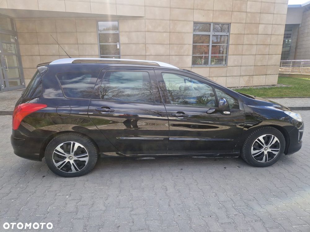 Peugeot 308 1.6 Premium - 12