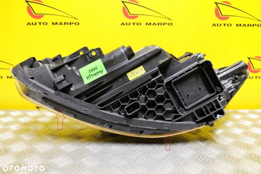 KIA CADENZA 2016- REFLEKTOR LAMPA PRZÓD ZWYKŁA SOCZEWKOWA Z LED PRAWA USA - 11