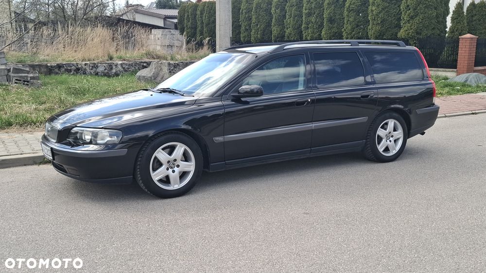 Volvo V70 2.4 - 32