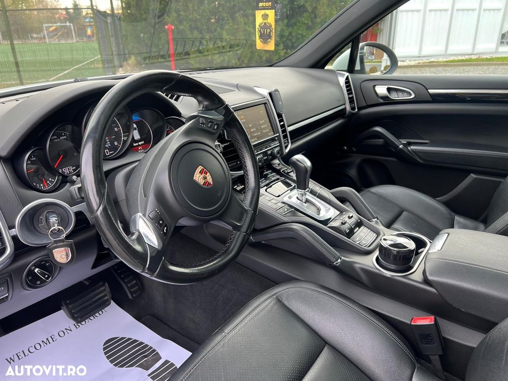 Porsche Cayenne 3.0TD TipTronic - 10