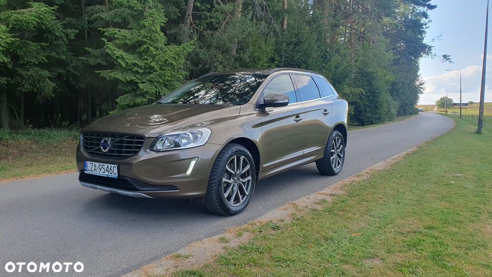 Volvo XC 60 - 8