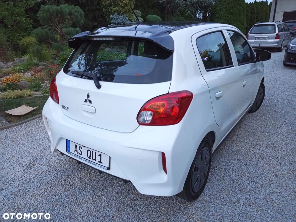 Mitsubishi Space Star AS&G 1.2 Spirit+ Black - 3