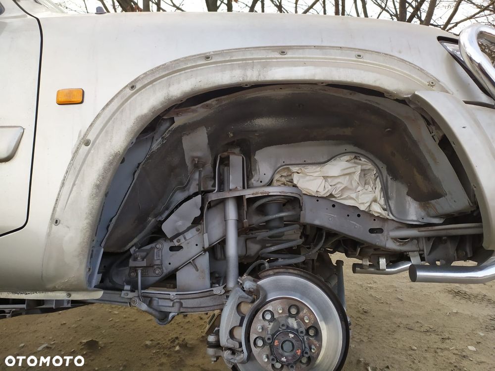Nissan Patrol - 5