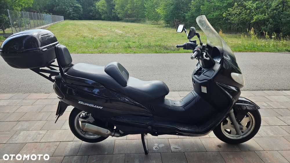 Suzuki Burgman - 4
