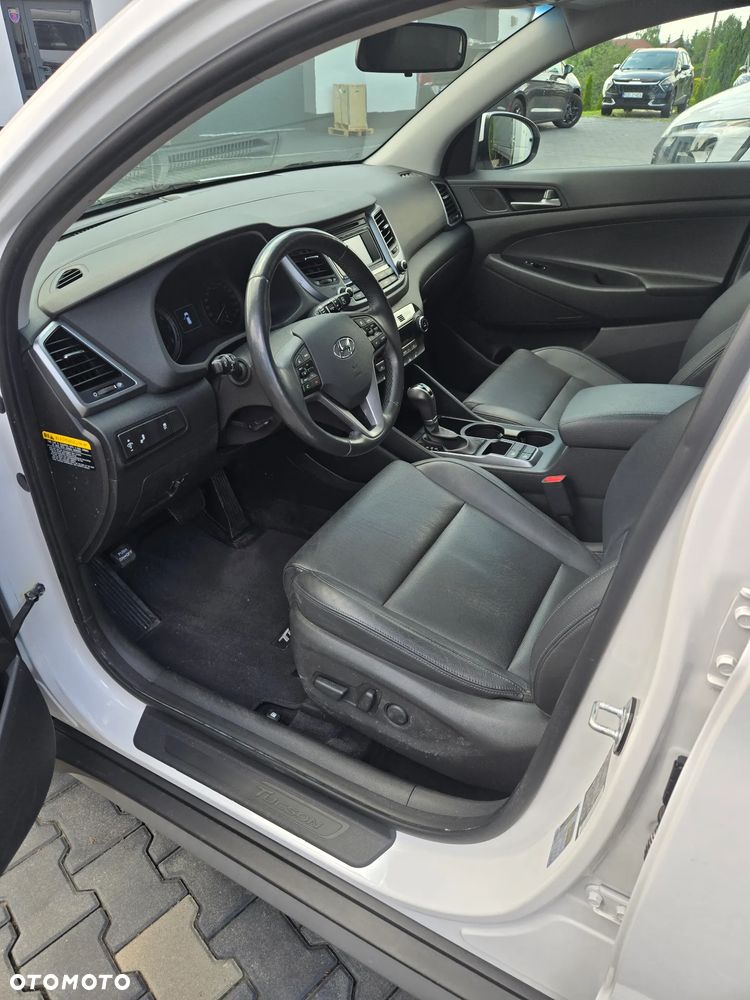 Hyundai Tucson - 15