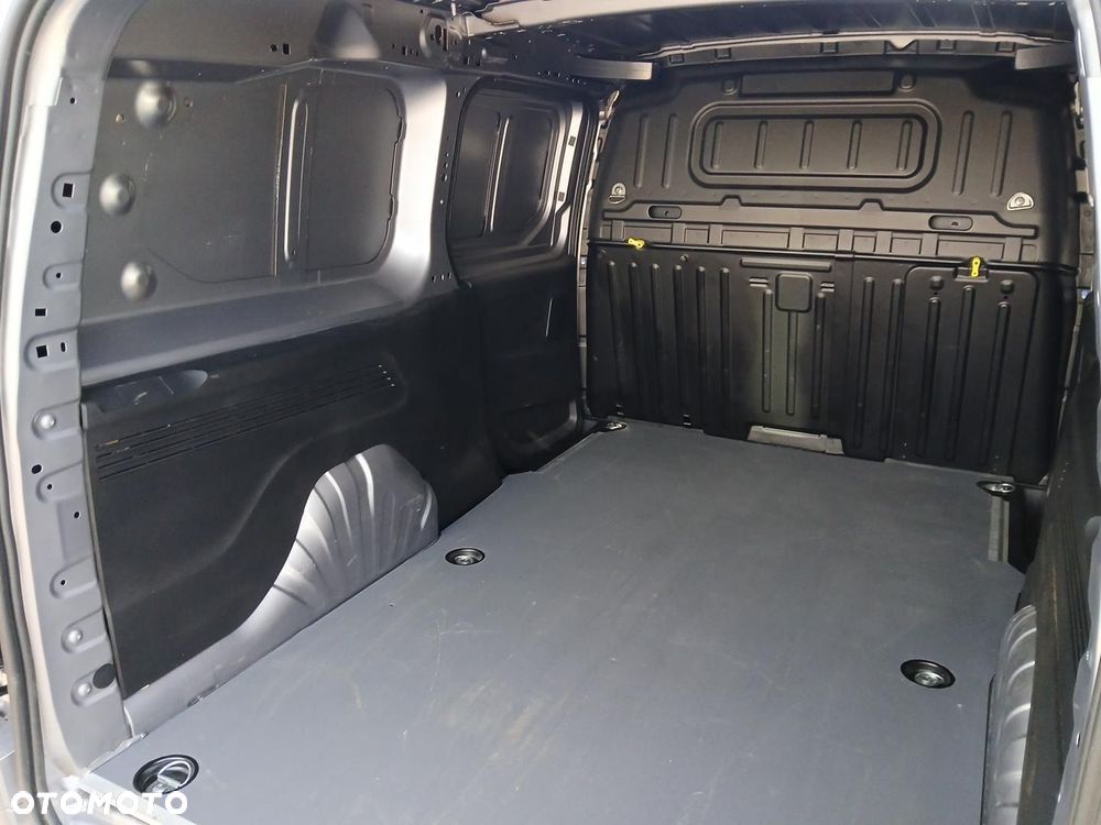 Toyota PROACE CITY - 16