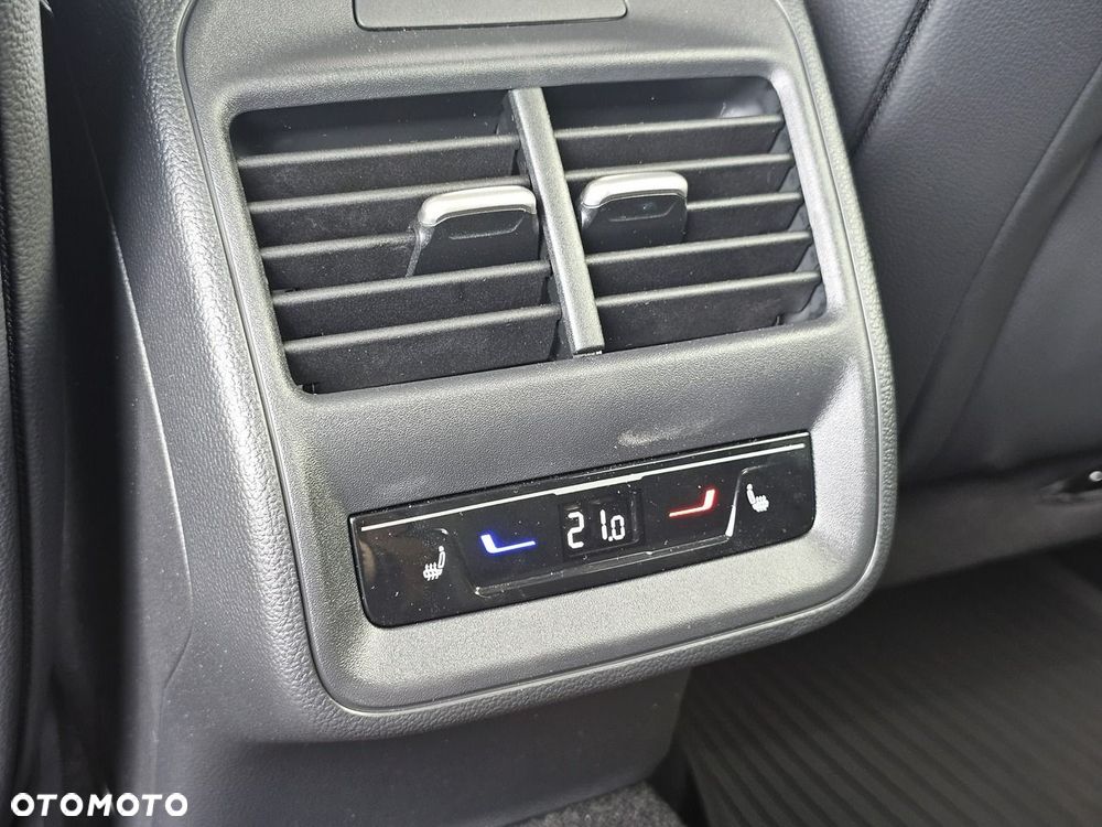 Skoda Superb 2.0 TDI SCR 4x4 L&K DSG - 24