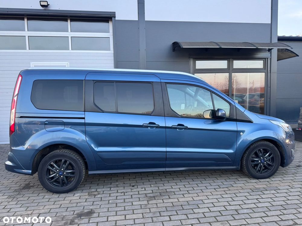 Ford Tourneo Connect Grand - 27