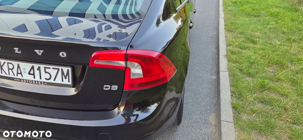 Volvo S60 D3 Momentum - 14