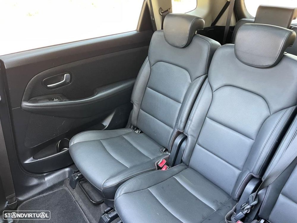 Kia Carens 1.7 CRDi ISG TX - 43