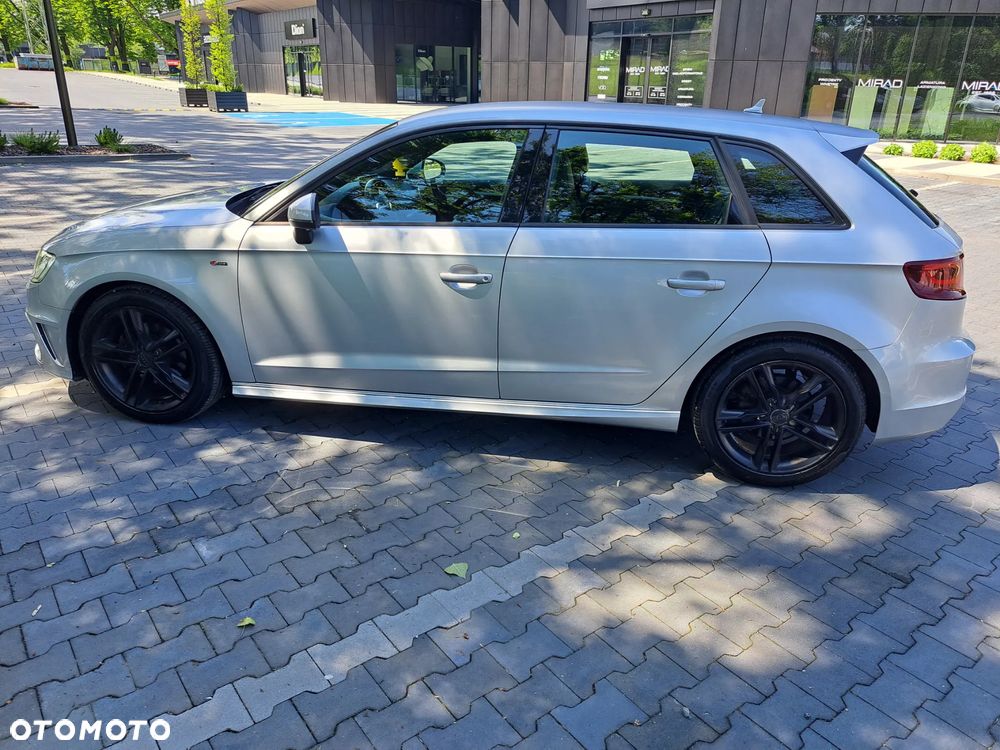Audi A3 Sportback 1.6 TDI DPF S line Sportpaket - 35