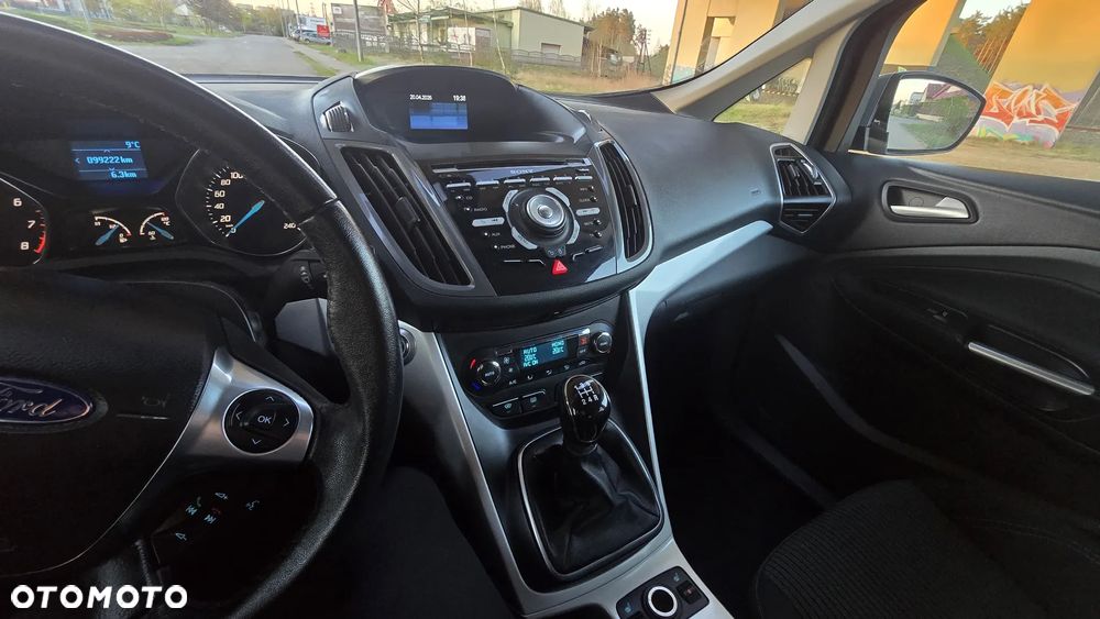 Ford C-MAX 1.6 Ti-VCT Titanium - 33