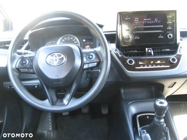 Toyota Corolla 1.6 Active - 19