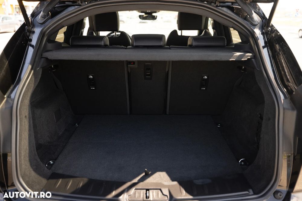 Jaguar E-Pace D165 R-Dynamic SE - 14