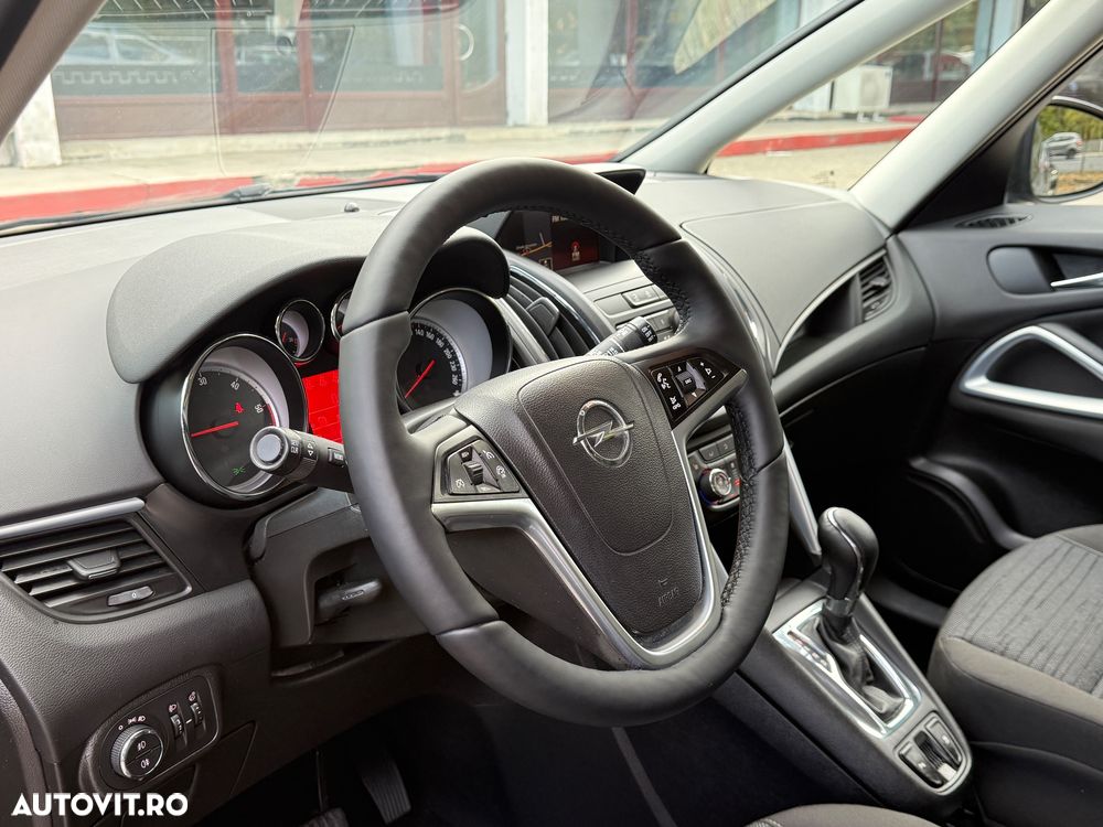 Opel Zafira Tourer 2.0 CDTI Automatik Style - 15