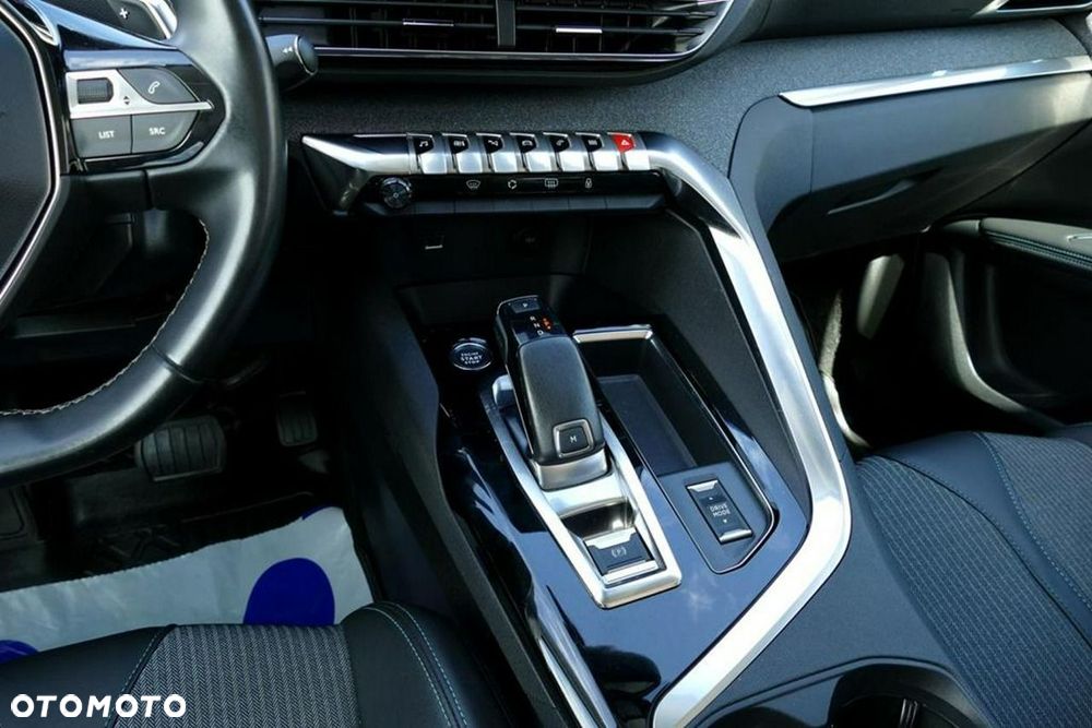 Peugeot 3008 1.2 PureTech GT S&S EAT8 - 27