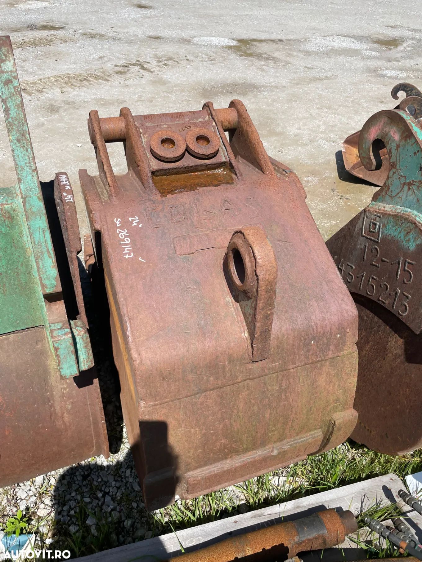 Cupa Sapat pentru excavatoare latime de 570 mm - 1