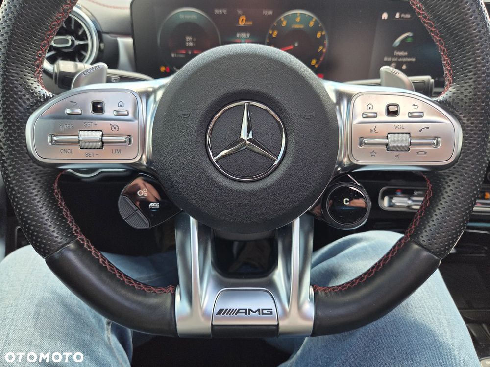 Mercedes-Benz CLA - 25