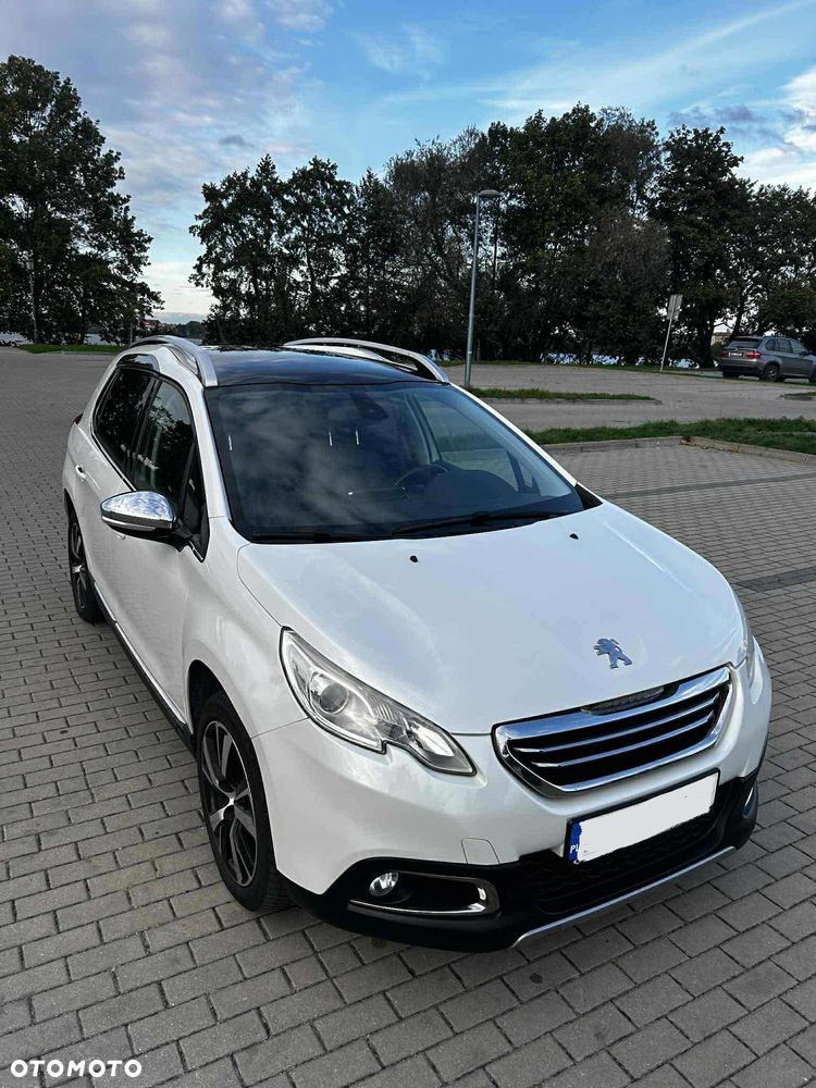 Peugeot 2008 1.6 e-HDi Allure S&S - 8