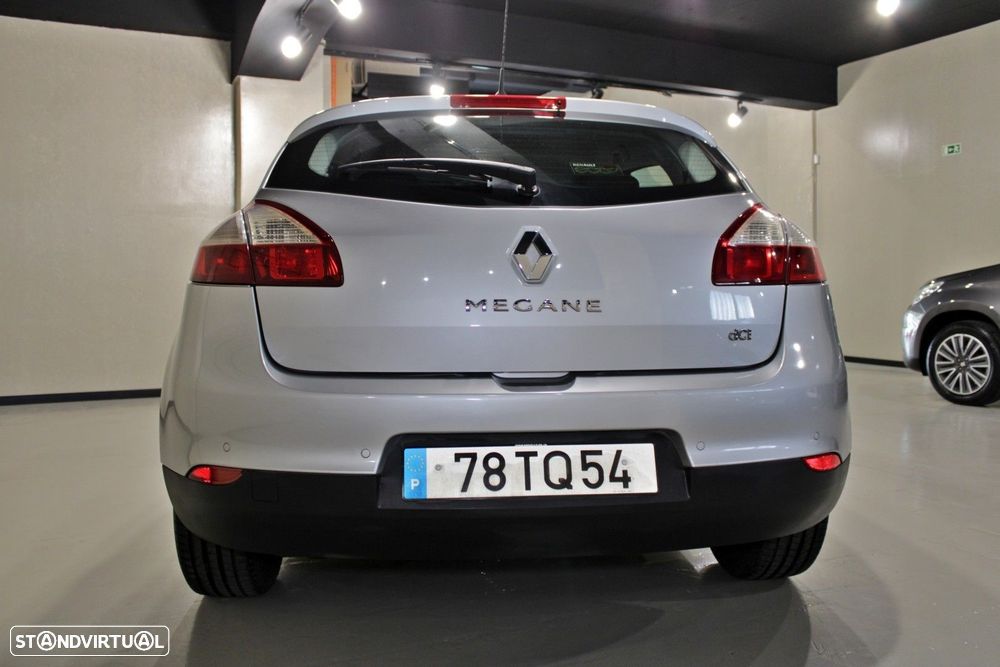 Renault Mégane 1.5 dCi Dynamique S EDC — fotografia 14
