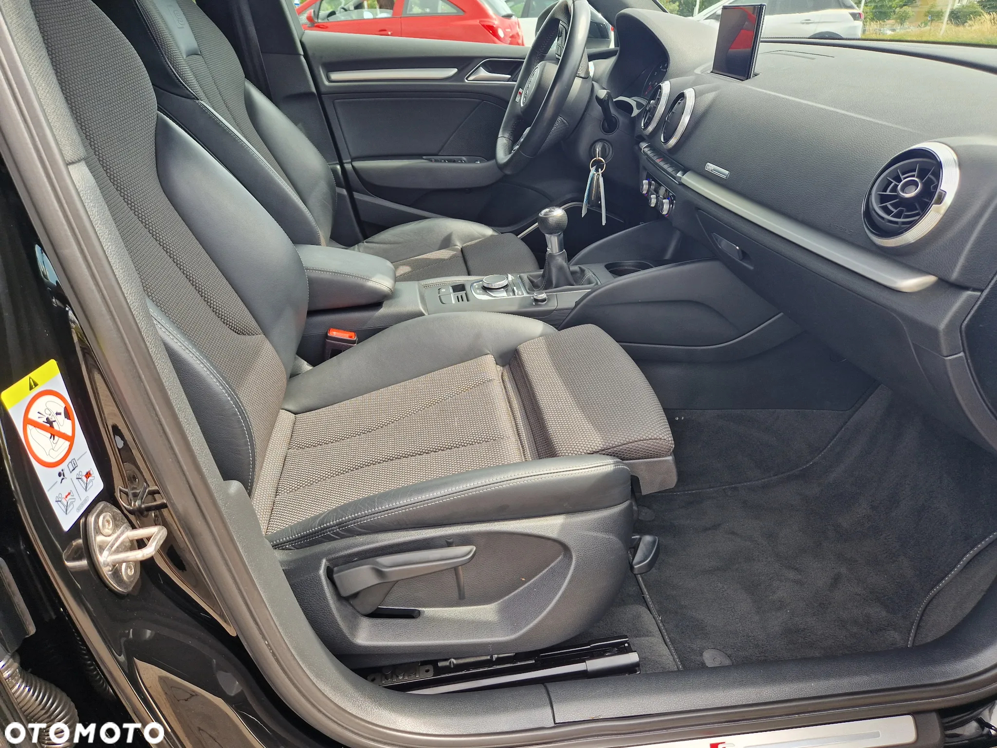 Audi A3 35 TFSI S Line - 19