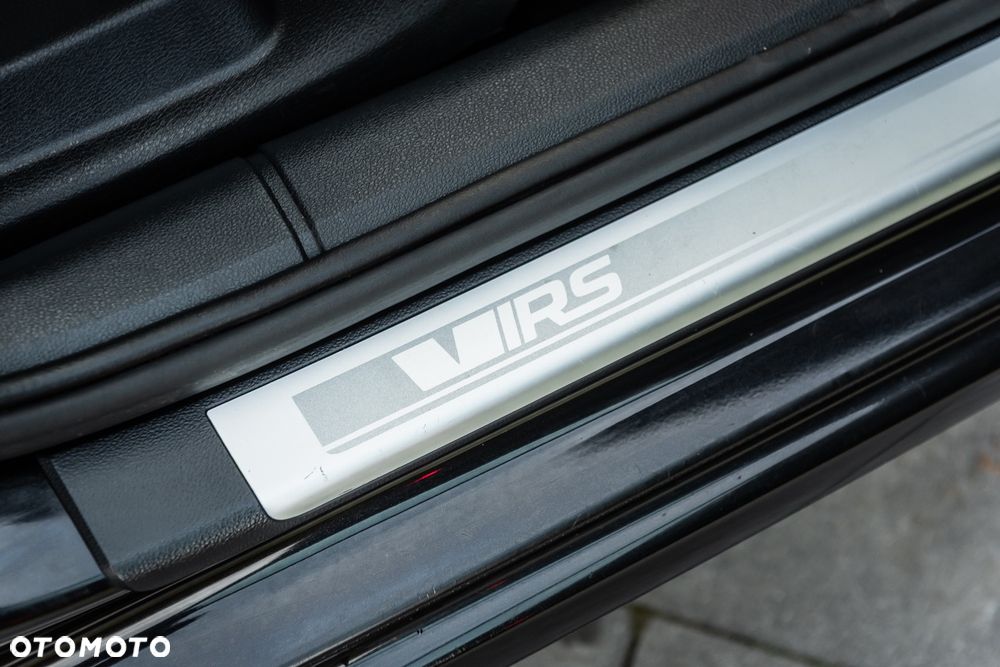 Skoda Octavia 2.0 TDI DSG RS - 22