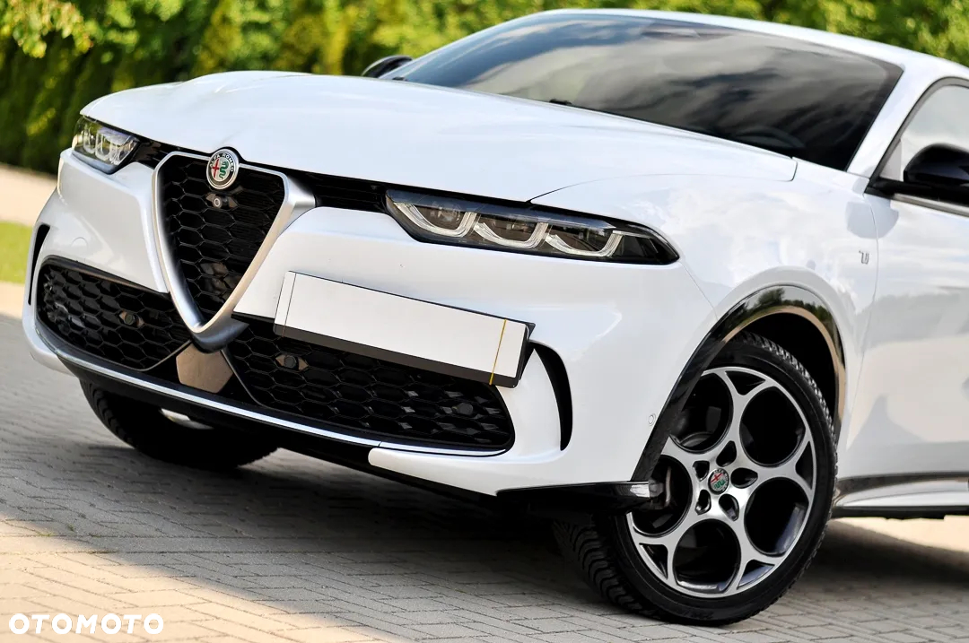Alfa Romeo Tonale 1.5 T4 GSE mHEV TI DCT - 12