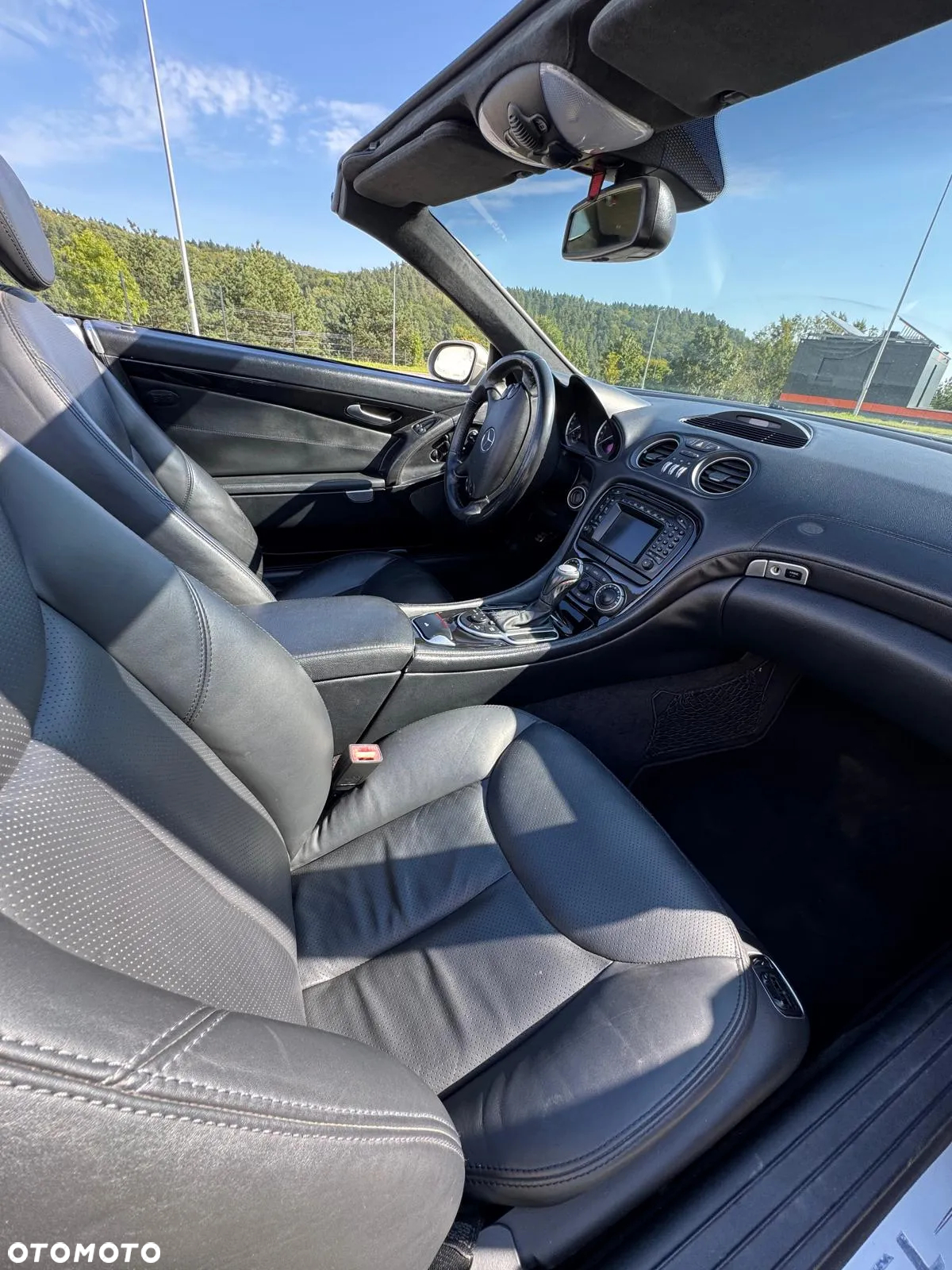 Mercedes-Benz SL 500 - 15