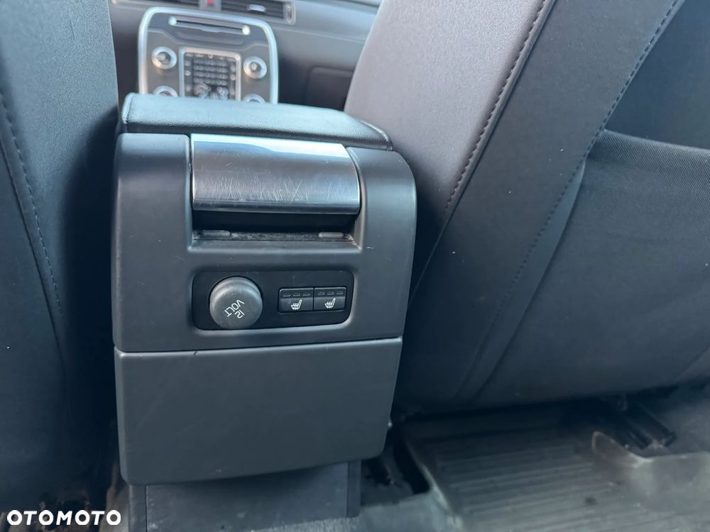 Volvo XC 70 D4 AWD Momentum - 10
