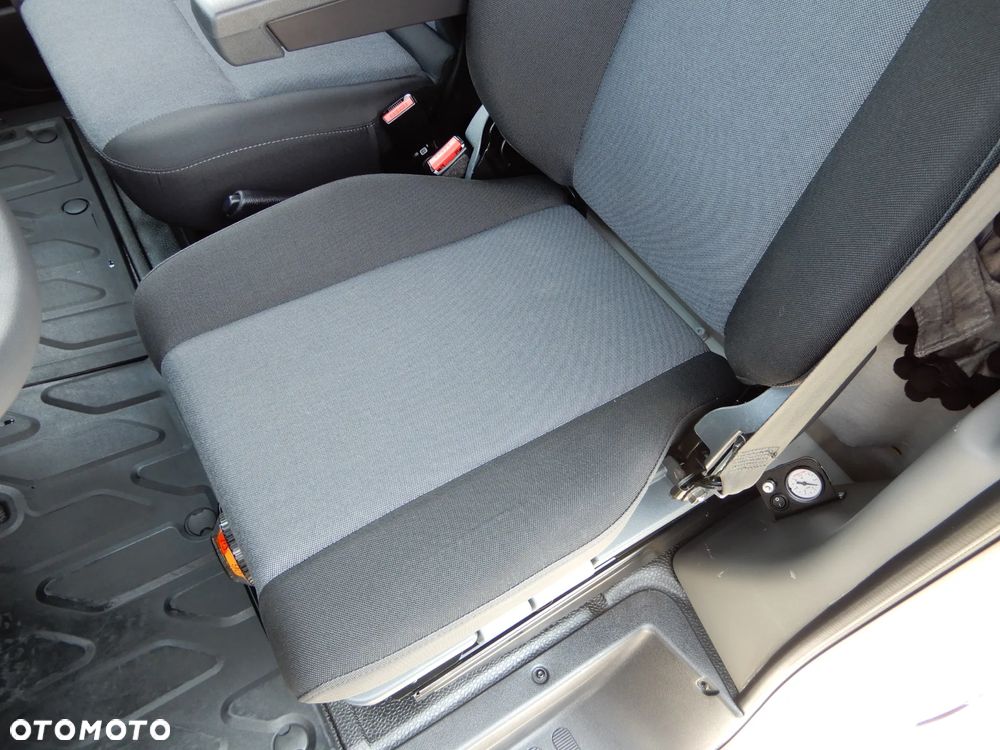 Renault Master 2.3 dCi 163 Km Chłodnia -20*C +30*C Funkcja Grzania Zasilanie V230 Izoterma 4.20 Cm 8 E.Palet Kabina Sypialniana WEBASTO Zawieszenie WZMACNIANE GWARANCJA FABRYCZNA - 35