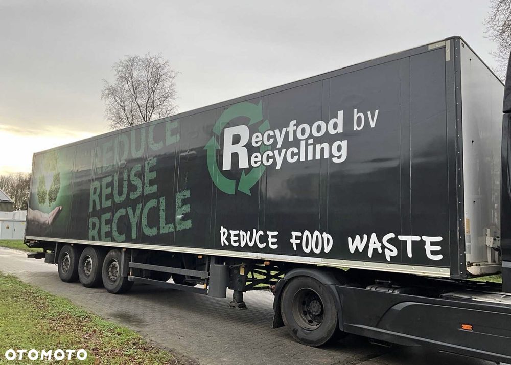 Schmitz Cargobull SKO24 - 5