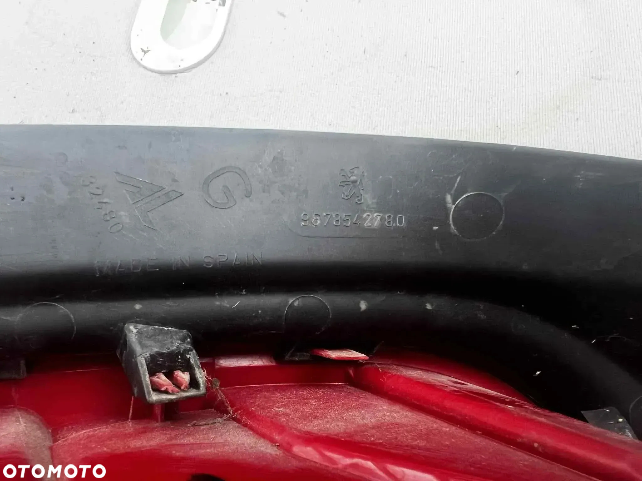 Peugeot 301 Reflektor Lampa przód lewa Europa 9675139080 90014421- LAMPY TYLNE - Lewa 9678542780 Prawa 9678542580 - 9