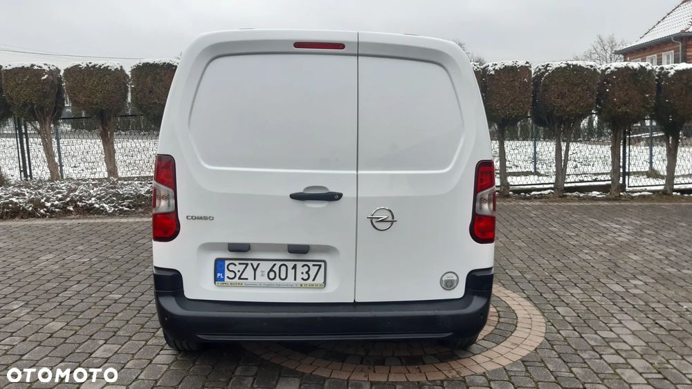 Opel Combo - 17