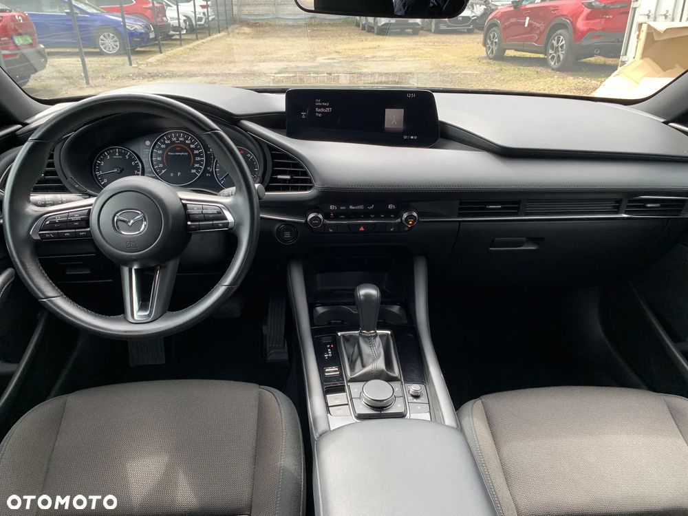 Mazda 3 2.0 mHEV Exclusive Line - 11