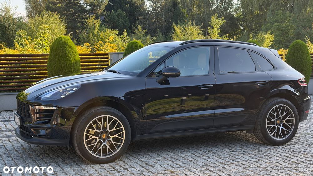 Porsche Macan Standard - 1