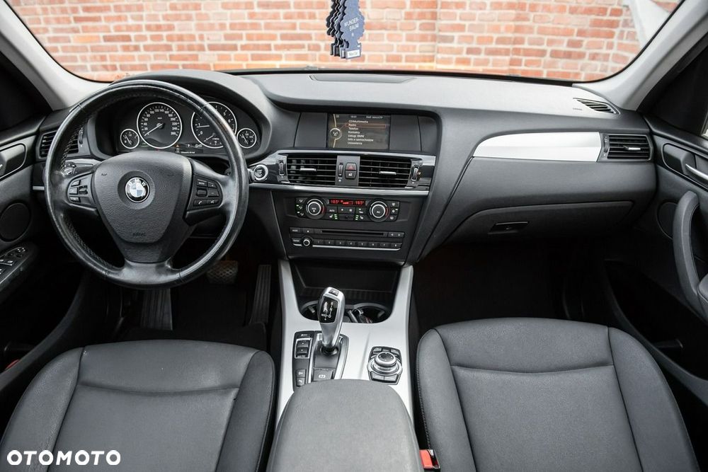 BMW X3 xDrive28i Advantage sport - 5