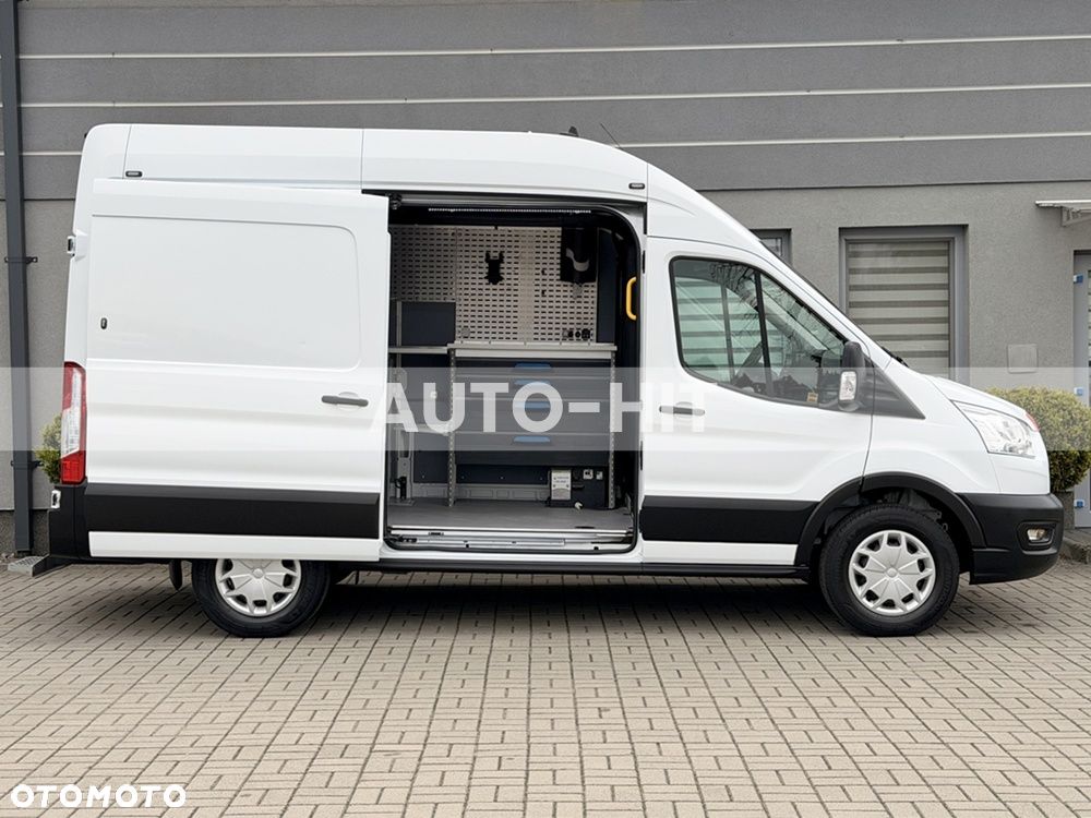 Ford Transit - 12