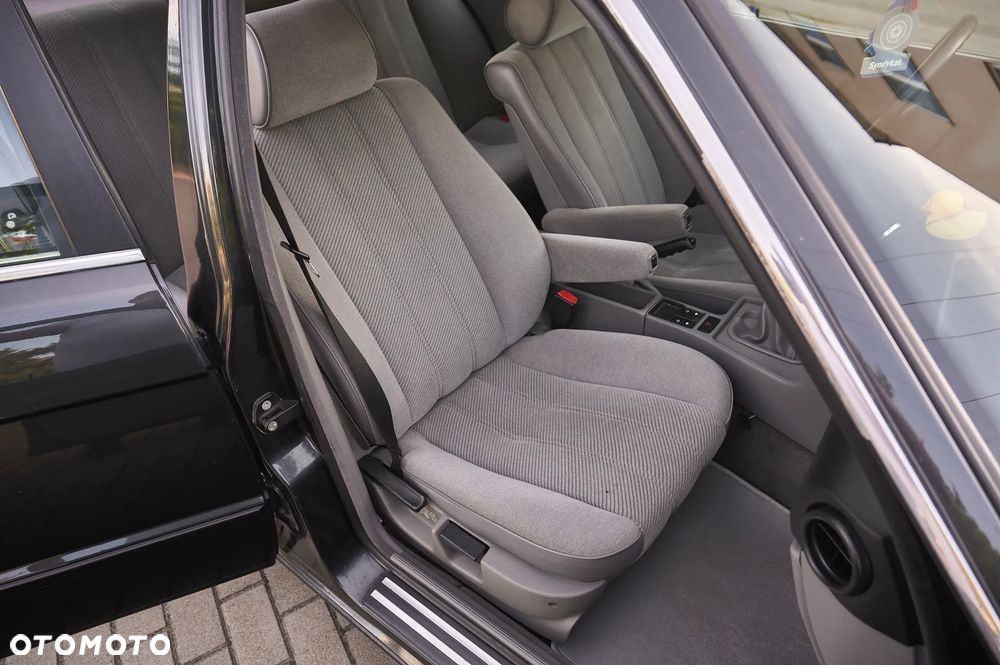 BMW Seria 5 - 34