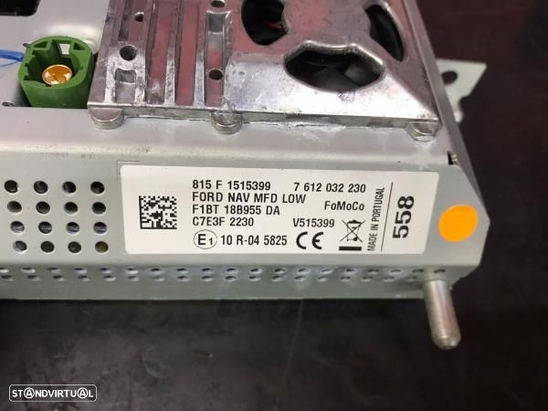 Display Rádio Ford Tourneo Courier B460 Kombi - 3