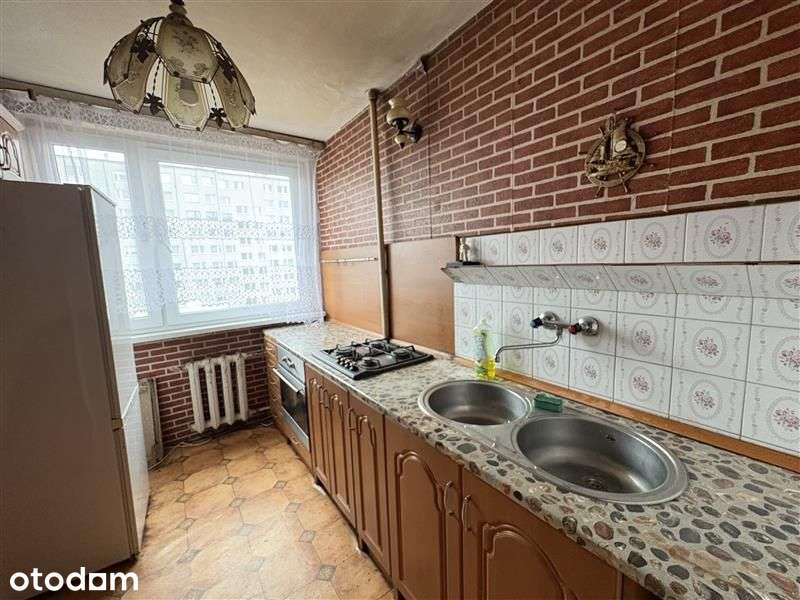Strzegomska/3pok/do remontu/piwnica/balkon