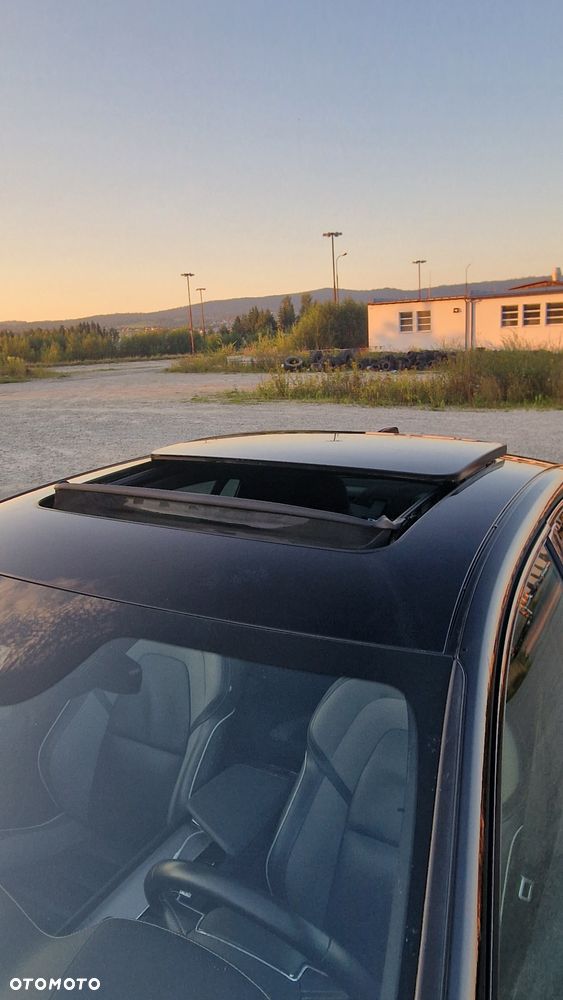 Volvo S60 T5 AWD R-Design - 16