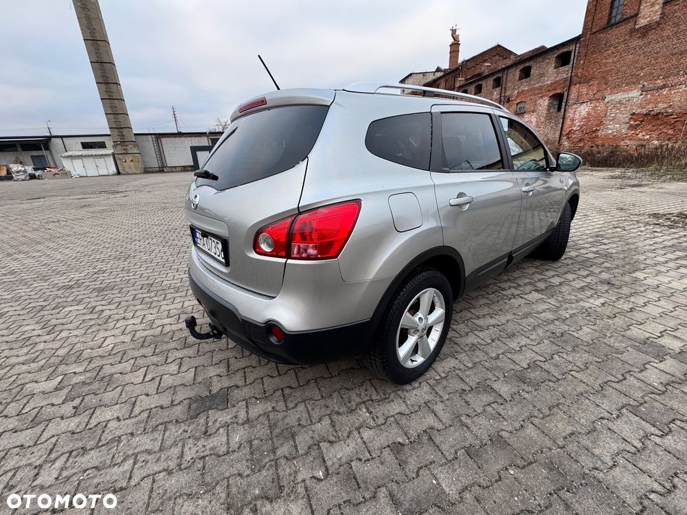 Nissan Qashqai+2 2.0 4x4 Visia - 8